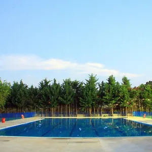 Camping Sierra De Nieves, Yunquera